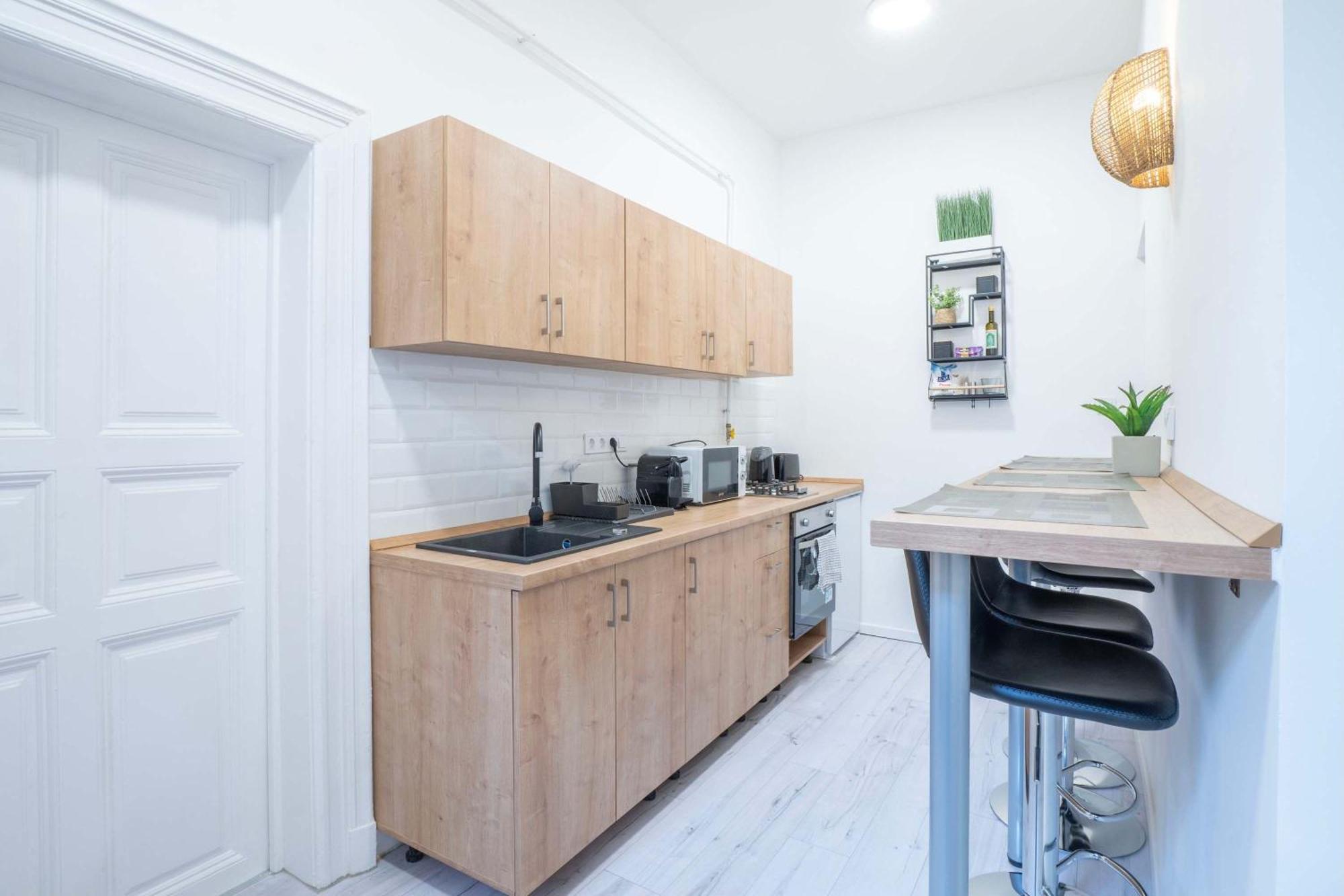 The Almond Loft At Harsfa 31 דירה *